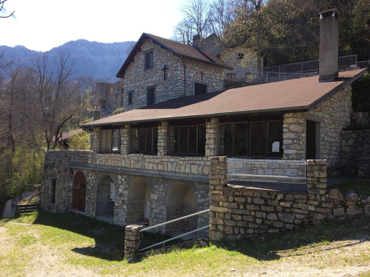 Chalet Dans Village *