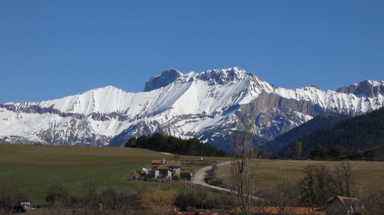 Chalet Dans Village Saint-Maurice-en-Trièves