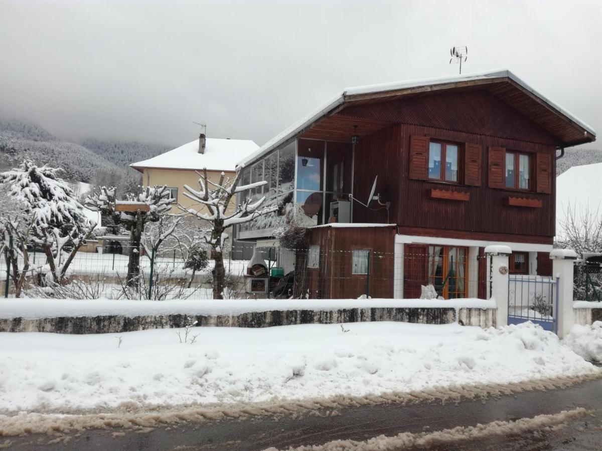 Chalet Dans Village *